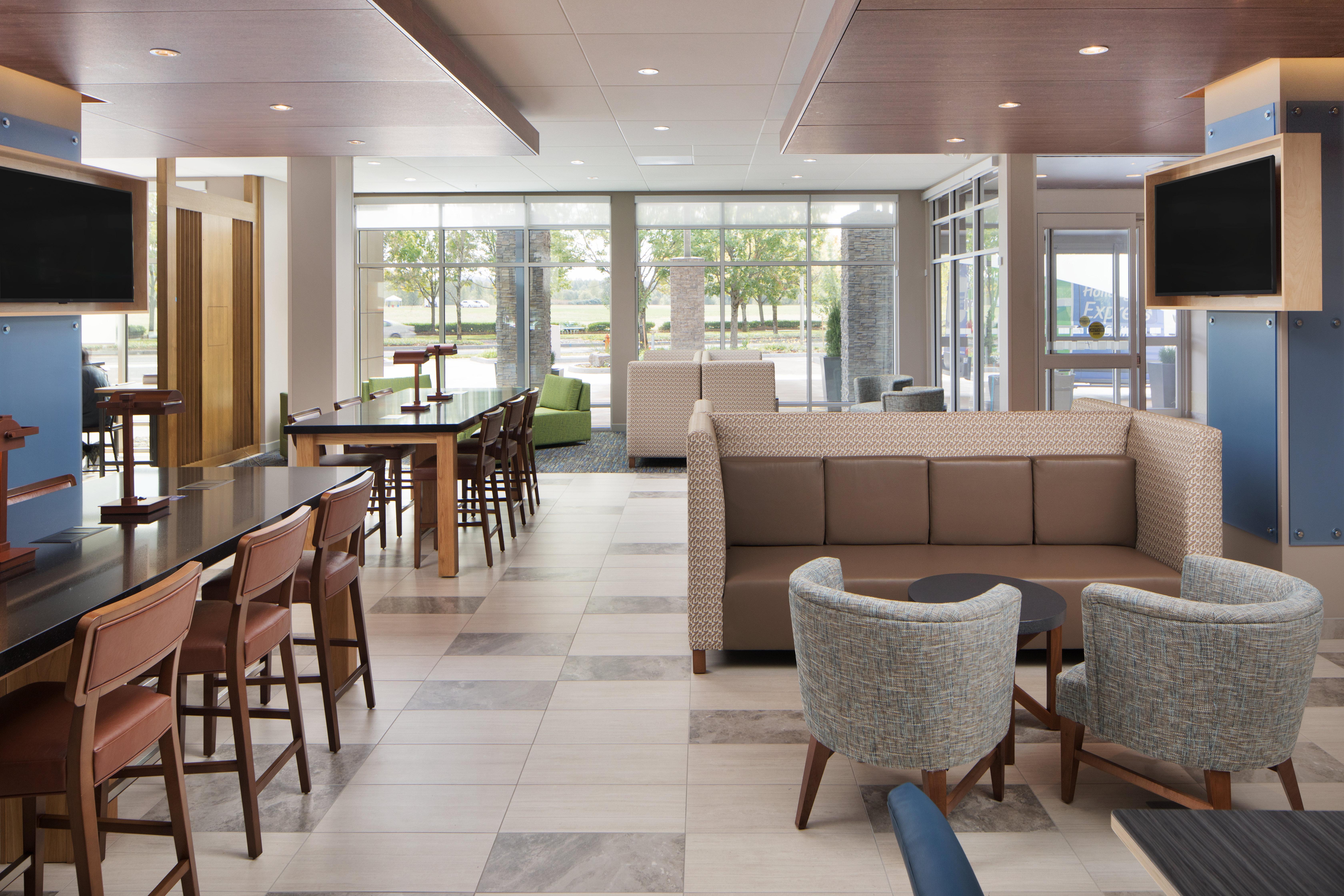 Holiday Inn Express & Suites - Portland Airport - Cascade Stn By Ihg Exterior foto