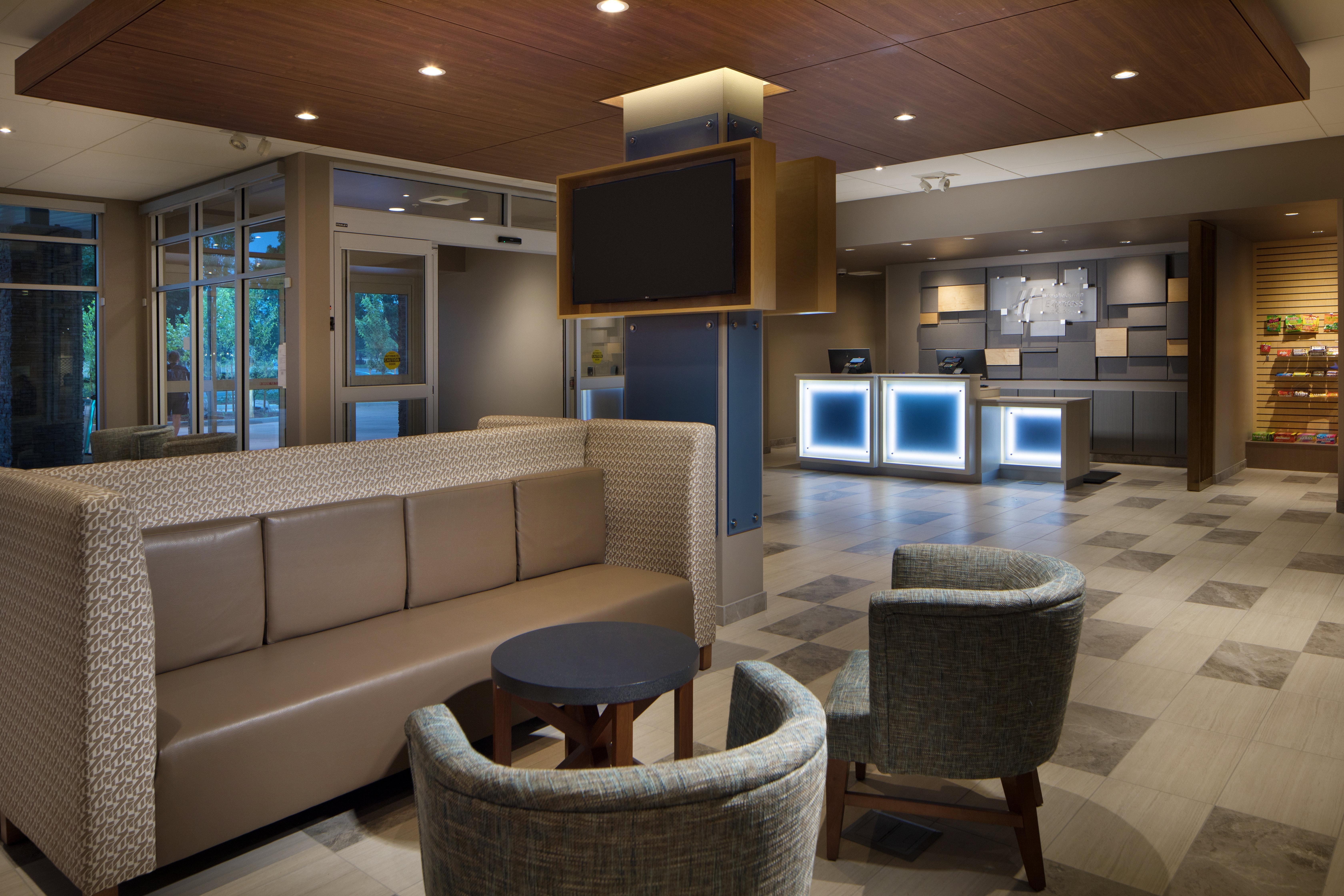 Holiday Inn Express & Suites - Portland Airport - Cascade Stn By Ihg Exterior foto